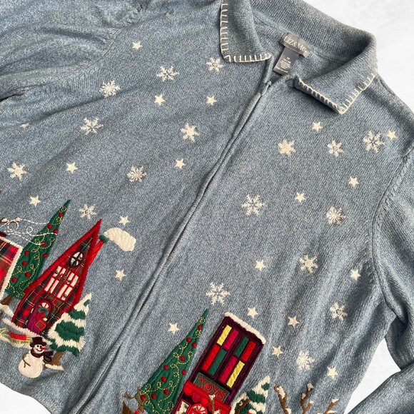 Vintage Liz & Me Holiday Village Sweater - Picture 2 of 6